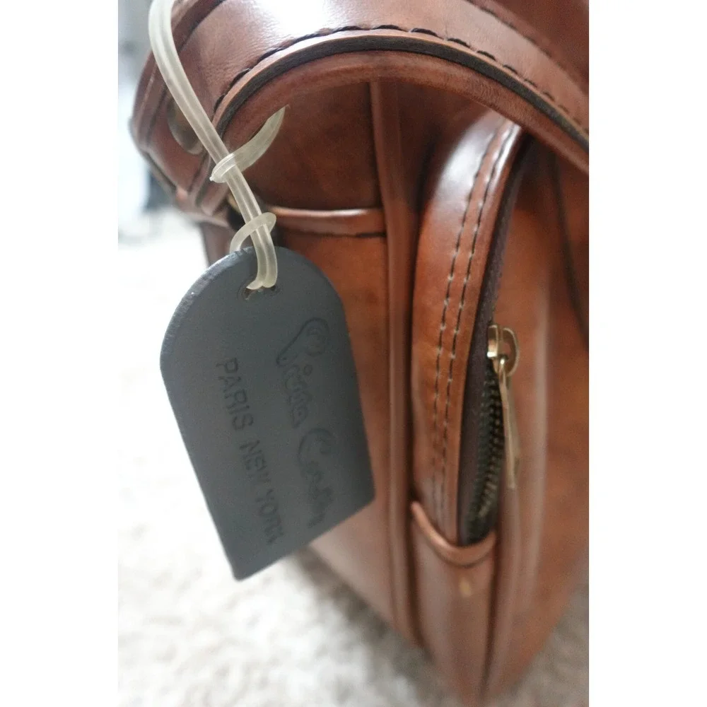VINTAGE ‎ Encore by Airway Leather Suitcase Carry On travel luggage 15.5 Inches